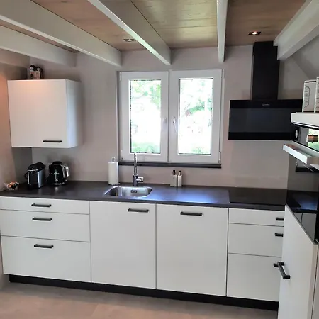 Σπίτι διακοπών Stylish By The Sea, Cleaning Included Tuitjenhorn