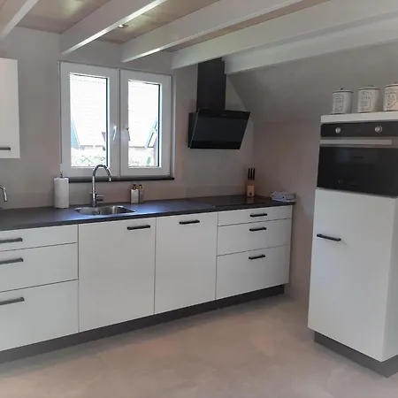 Stylish By The Sea, Cleaning Included *